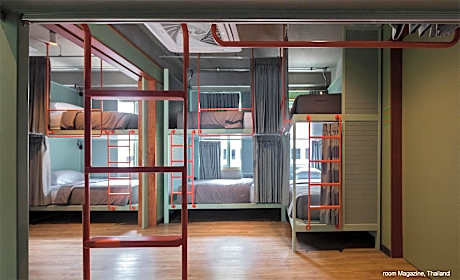 Mixed Dormitory Room