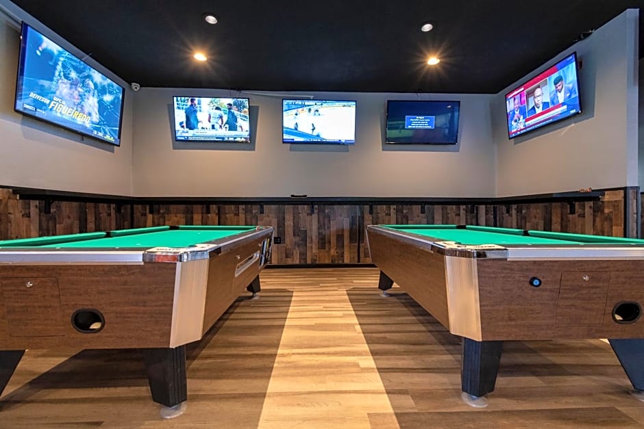 Hotel Elev8 Flagstaff I-40 Exit 198 Butler Ave