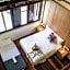 Carnarvon Antique Loft
