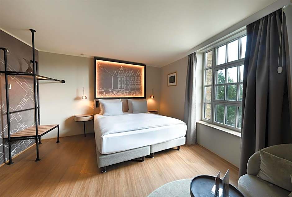 Wasserturm Hotel Cologne, Curio Collection by Hilton