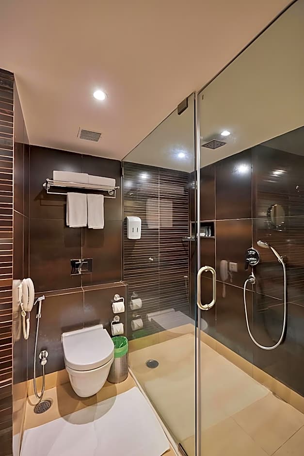 Lemon Tree Premier Navi Mumbai