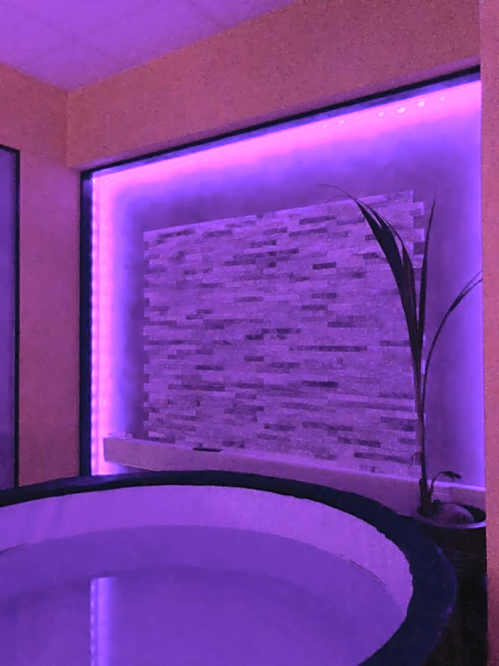 Love Paradise by Karen's Room Service