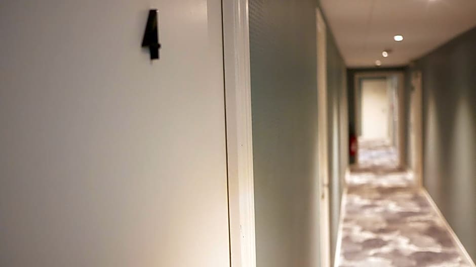 Logis Hôtel & Restaurant - Le Saint-Louis