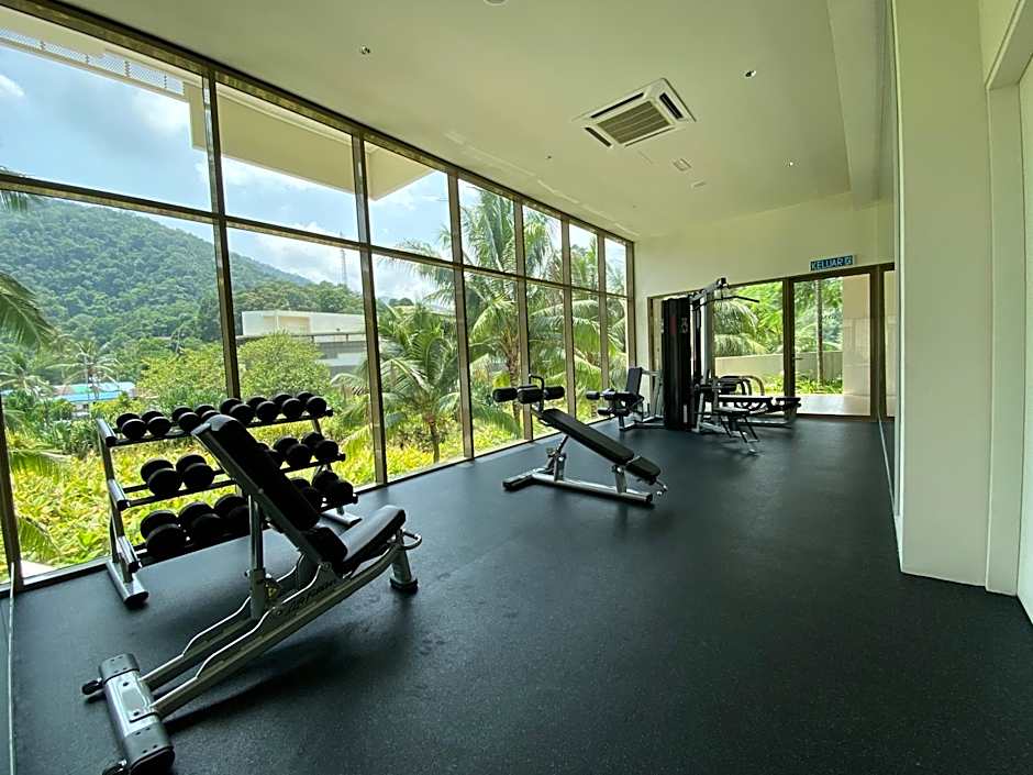 BY THE SEA - Penthouse 3 bedroom