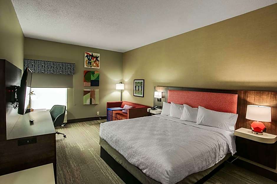 Hampton Inn By Hilton Springfield