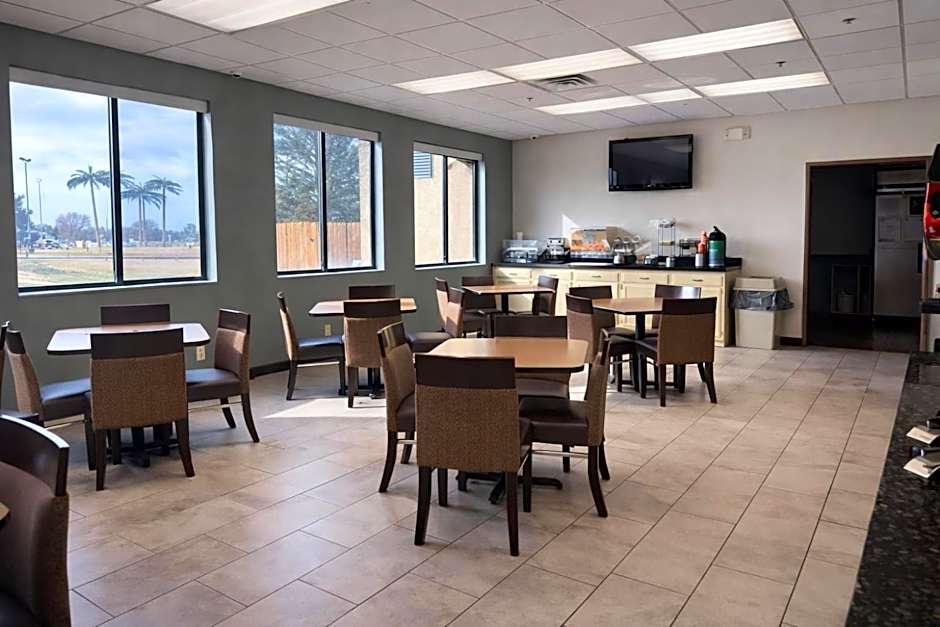 Quality Inn & Suites Colby