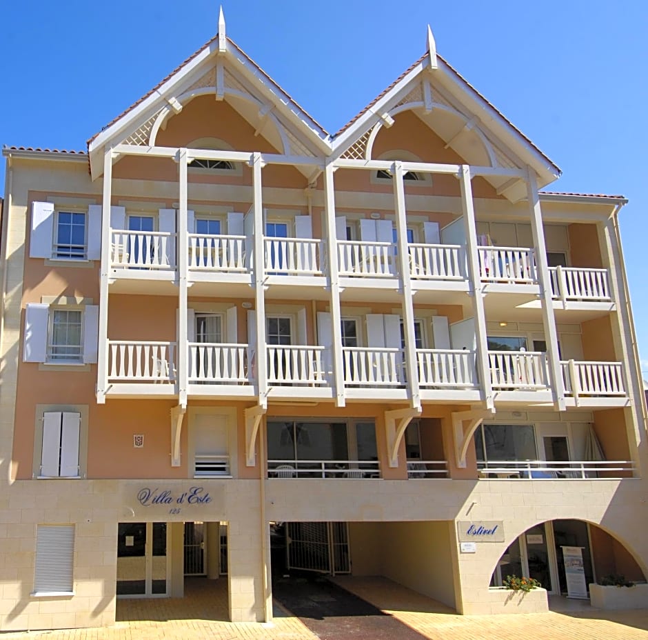 Estivel Villa D'Este