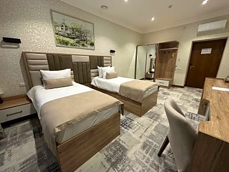 Superior Room With 2 Single Beds