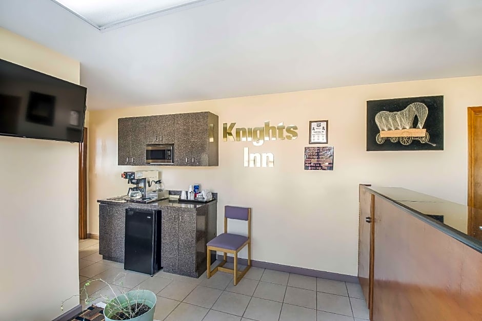 Knights Inn Cleveland