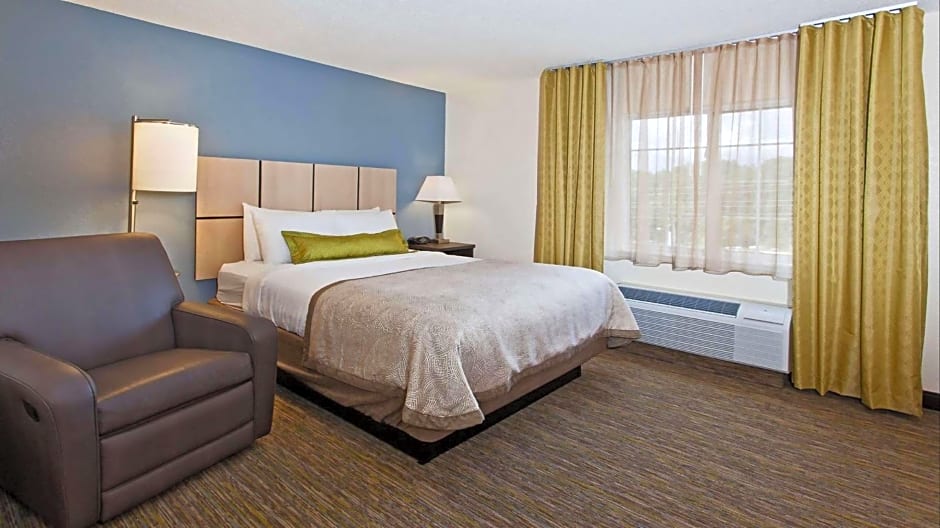 MainStay Suites- Kansas City Overland Park