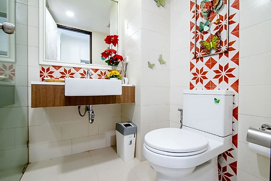 Bluroc Huahin Pool View