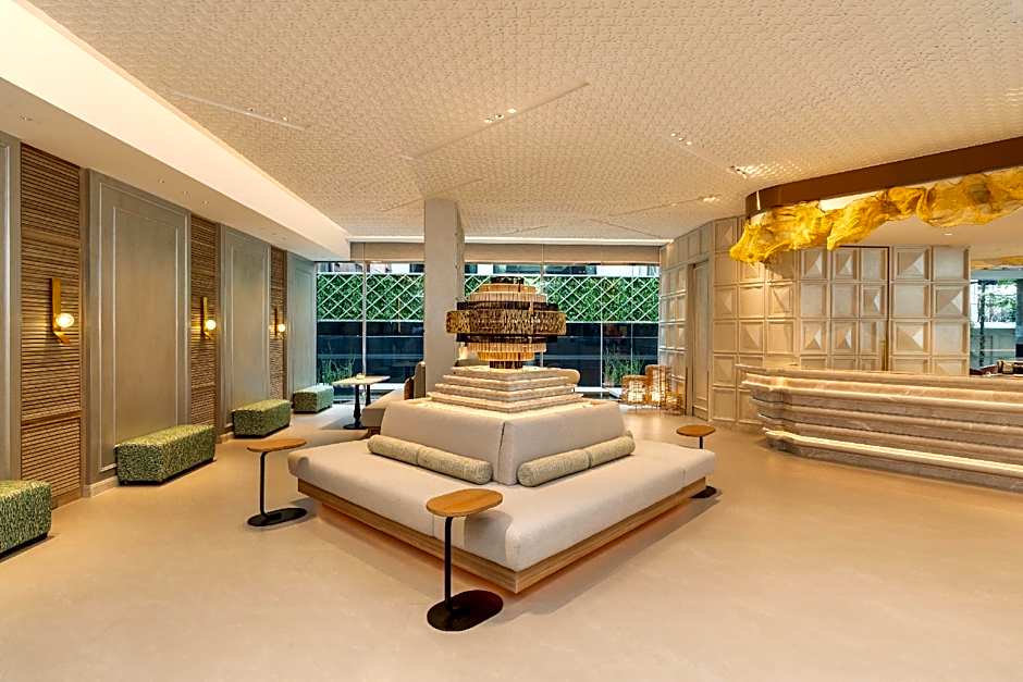 Hyatt Place Bangkok Sukhumvit 1