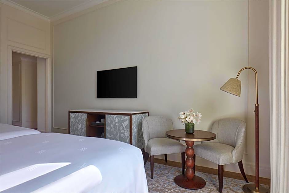 Waldorf Astoria By Hilton Amsterdam