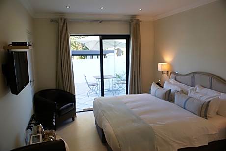 Deluxe Double Room - Downstairs