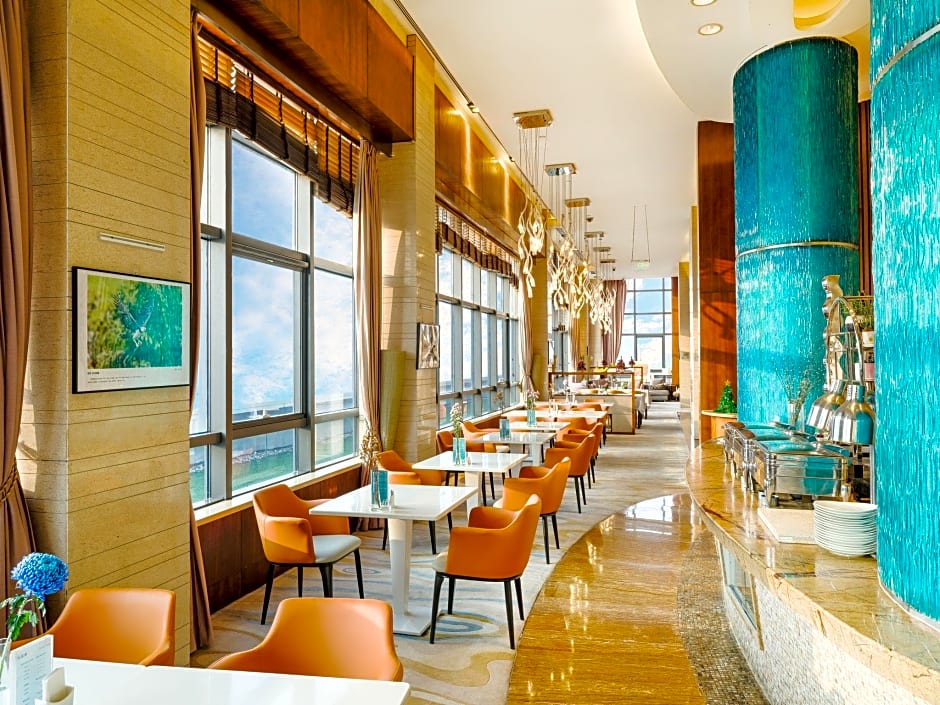 Holiday Inn Qingdao City Center By IHG