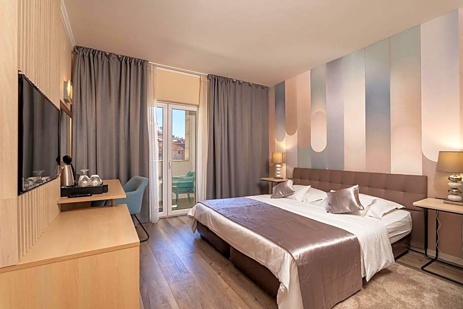 Berkeley Hotel & Day Spa