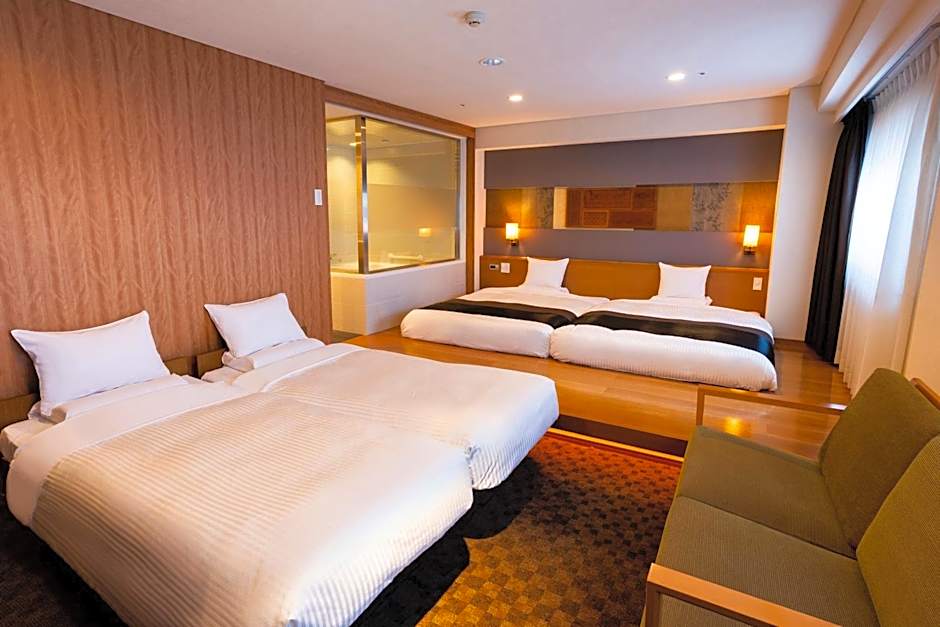 Photo 1 of 3 of Junior Suite, Nonsmoking