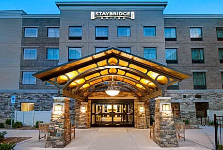 Staybridge Suites Sterling Heights - Detroit by IHG