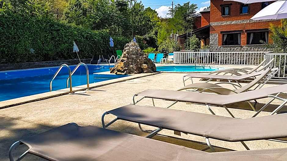 Hotel Rural Don Burguillo