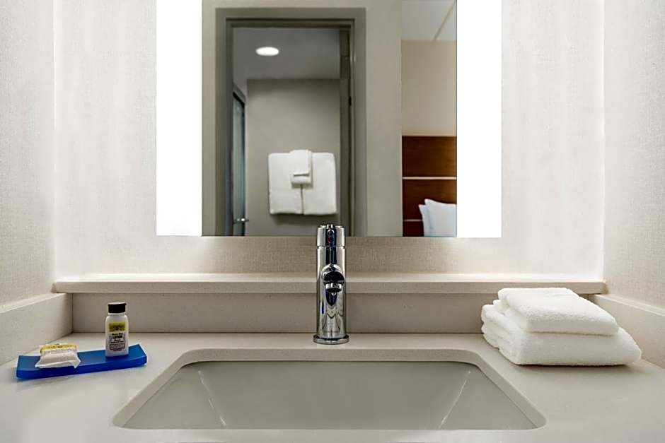 Holiday Inn Express Plattsburgh By IHG