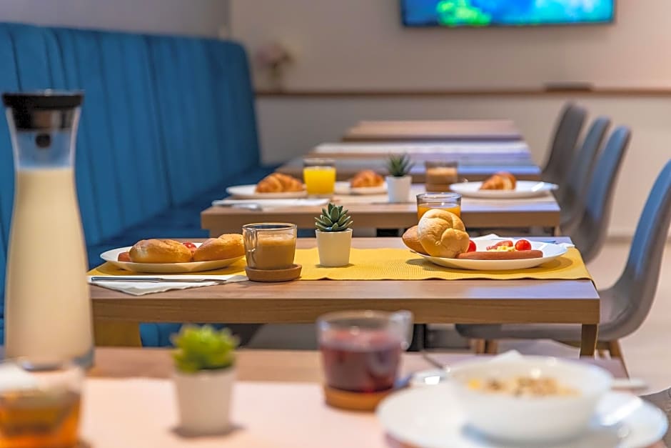 Seven Seas Residence