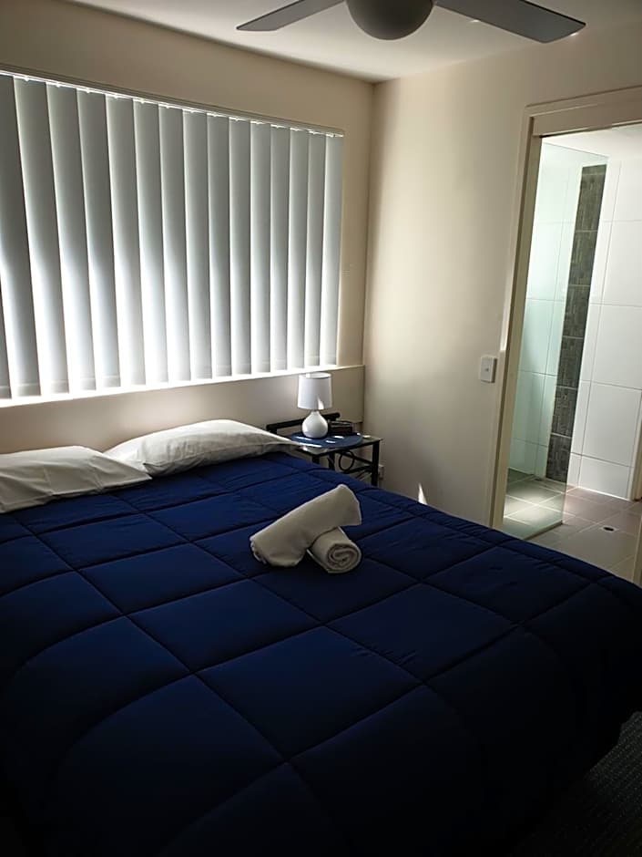 Bayviews and Harbourview Holiday Apartments