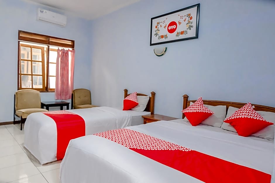 Hotel O Arjosari Near Plaza Araya Formerly Hotel Nugraha