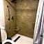 Americas Best Value Inn - Laredo