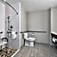 Holiday Inn Express Hotel & Suites Kansas City - Grandview By IHG