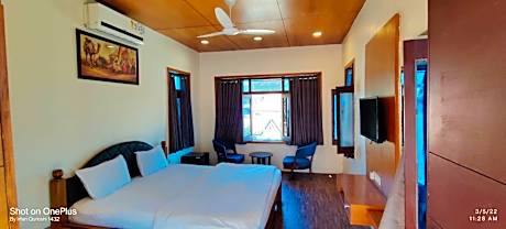 Couple Room