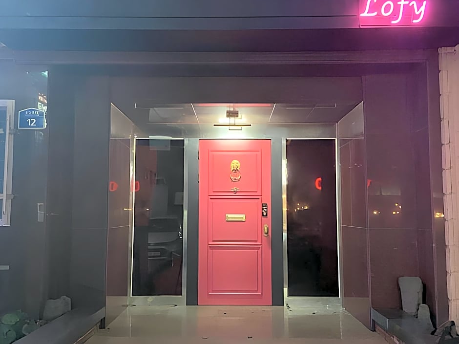 Lofy house