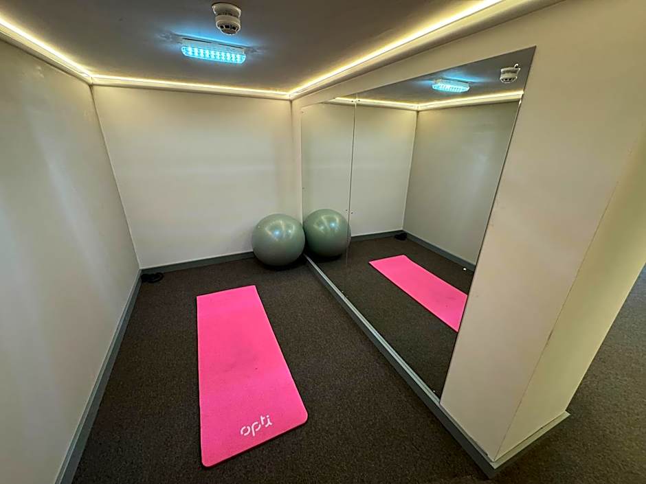 Grindal Studio Apartments - Newly Opened Luxury Accommodation