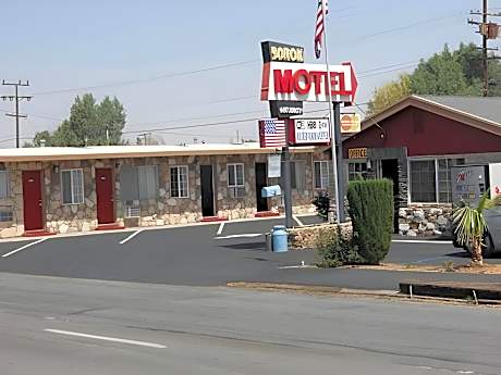 Boron Motel