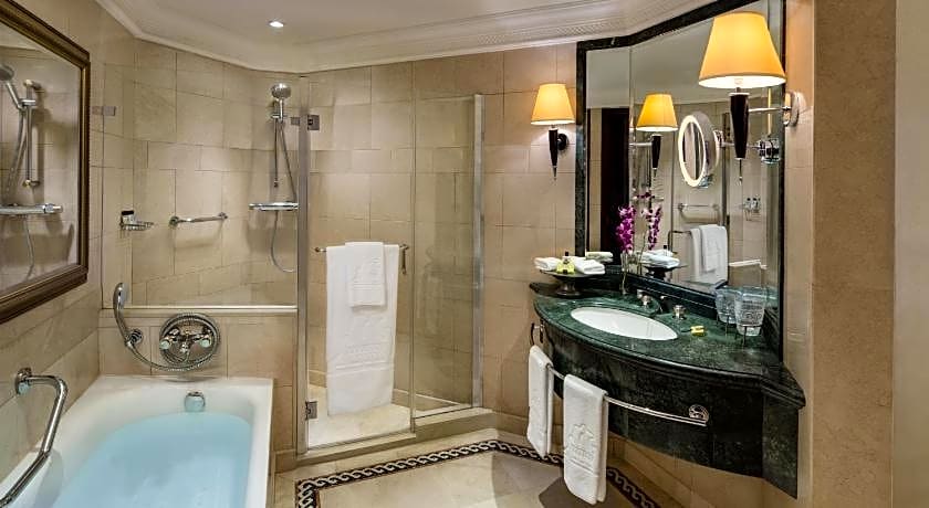 InterContinental Phoenicia Beirut By IHG
