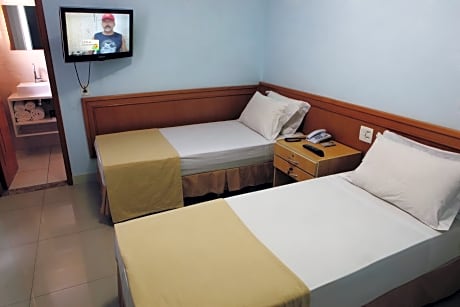 Apartment Queen Size Bed