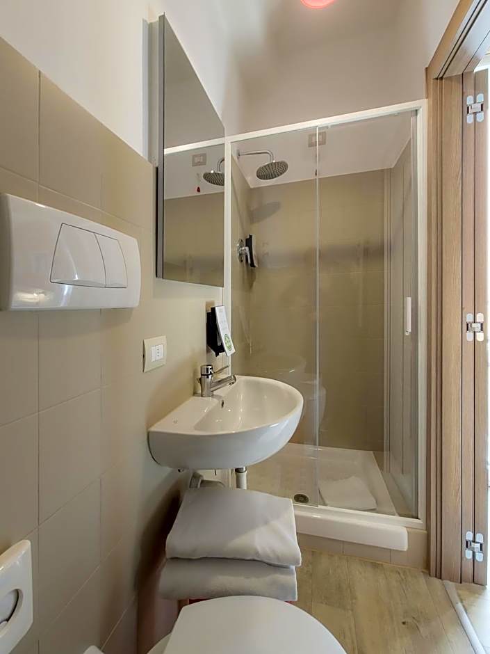 Hotel Nologo