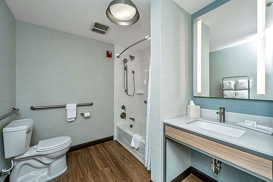 Hilton Garden Inn Charleston Airport