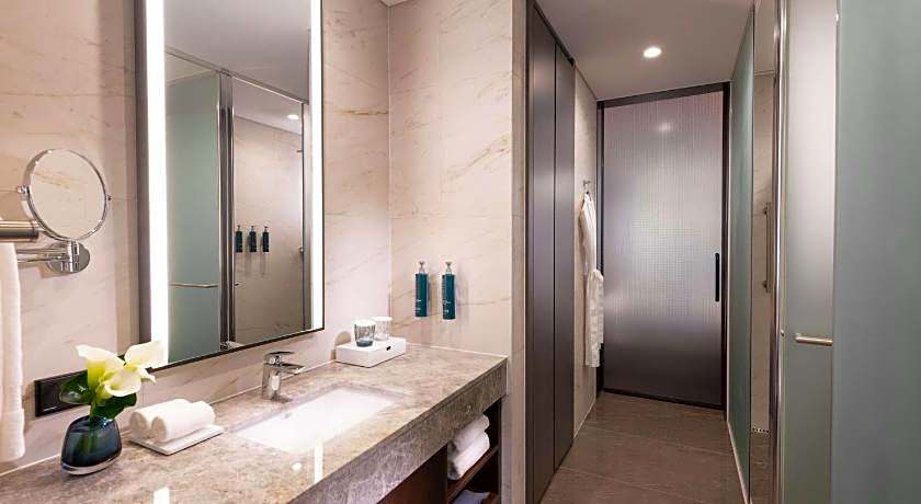 DoubleTree By Hilton Seoul Pangyo