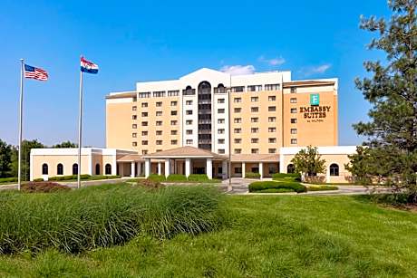 Embassy Suites By Hilton Hotel Kansas City-International Airport