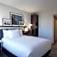 DoubleTree by Hilton Long Island City, NY