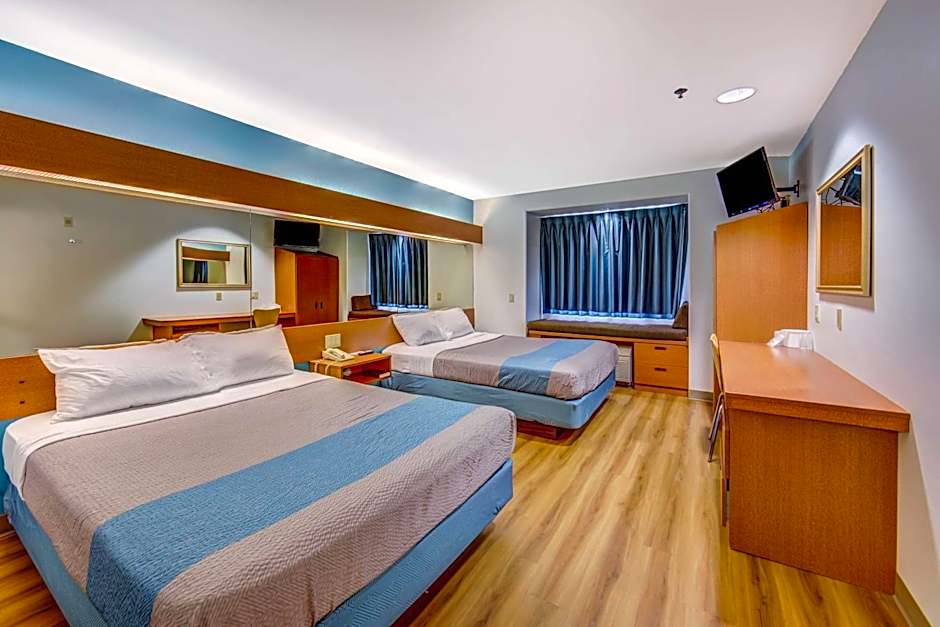 Motel 6-Sutherlin, OR