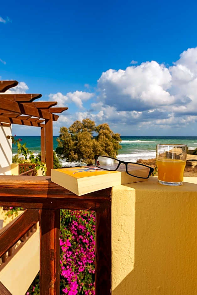 Dedalos Beach Hotel
