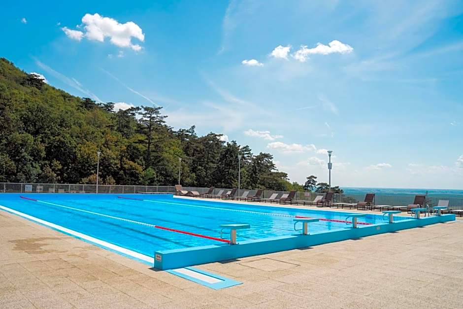 Rákóczi Hotel, Tábor és Rendezvényközpont