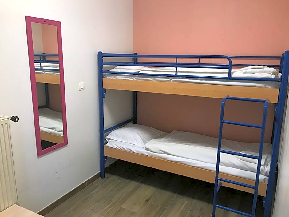 Hotel César Centre-ville Gare Charleville-Mézières