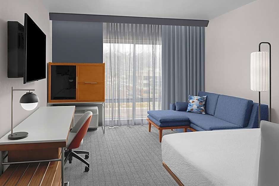 Courtyard Orem University Place