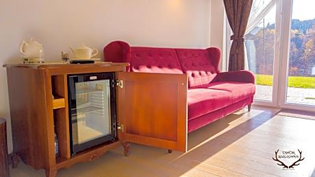 Deluxe Double Room with Extra Bed in Main Manor House