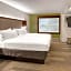 Holiday Inn Express Woodbridge By IHG