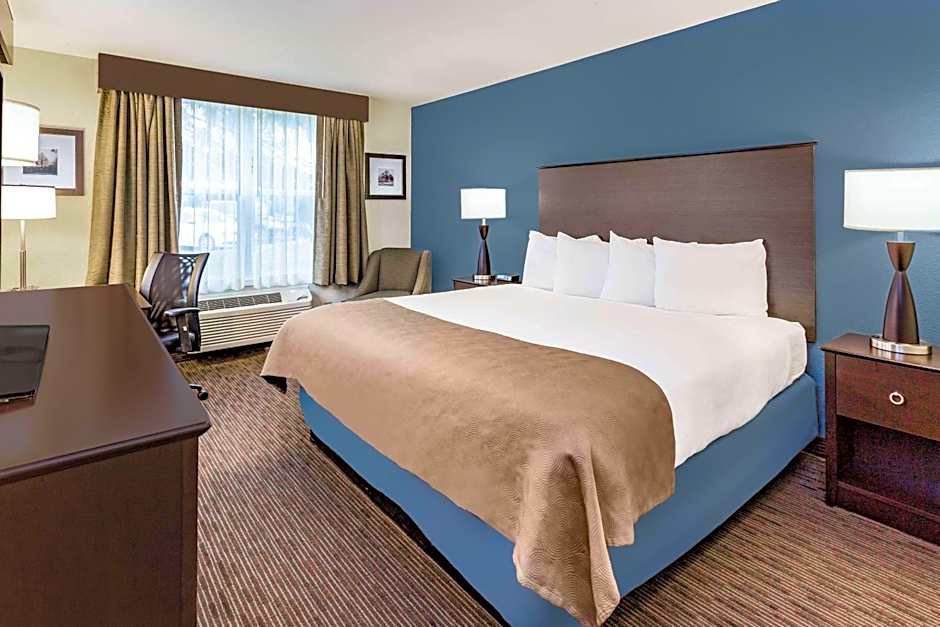 AmericInn by Wyndham Burnsville