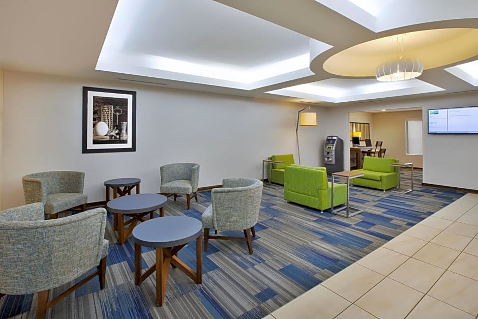 Holiday Inn Express Hotel & Suites Auburn Hills