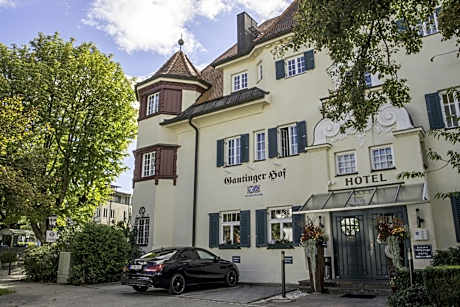 Hotel Gautinger Hof - Ruhig im Fünf-Seen-Land nahe S-Bahn und München